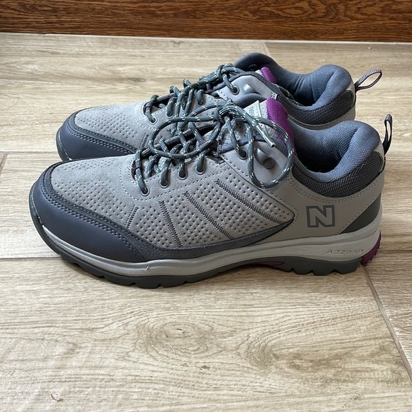 New Balance | Cushioning comfort insert sneaker - Picture 2 of 11